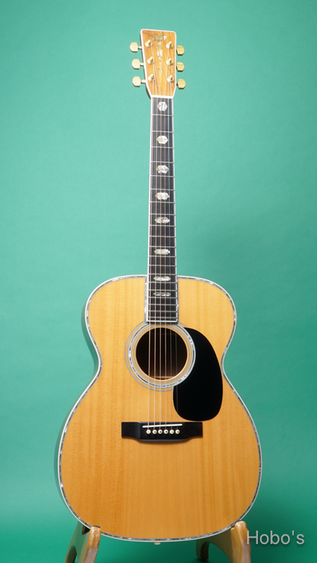 MARTIN OOO-45SQ Custom "Brazilian Rosewood"