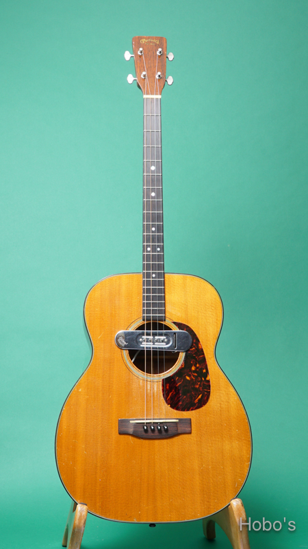 MARTIN O-18T