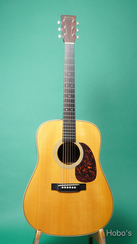 MARTIN HD-28V