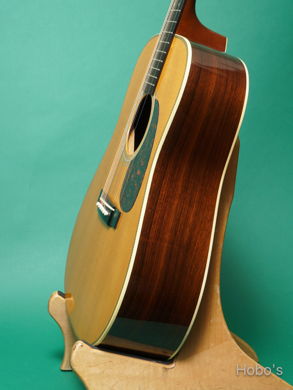 MARTIN HD-28V 8