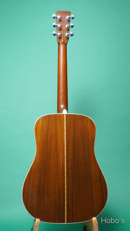 MARTIN D-28 BACK