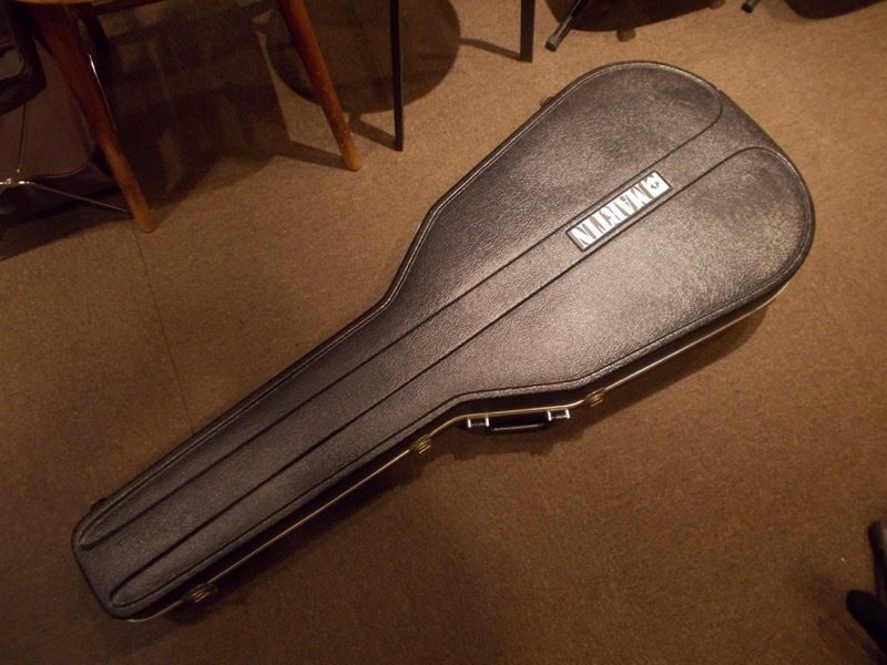 MARTIN D-28 CASE