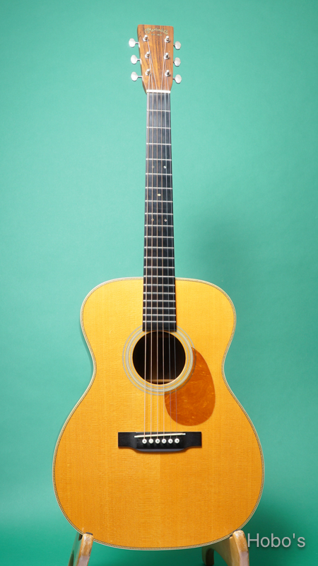 MARTIN OM-28 Custom "Engelmann / Brazilian Rosewood" FRONT