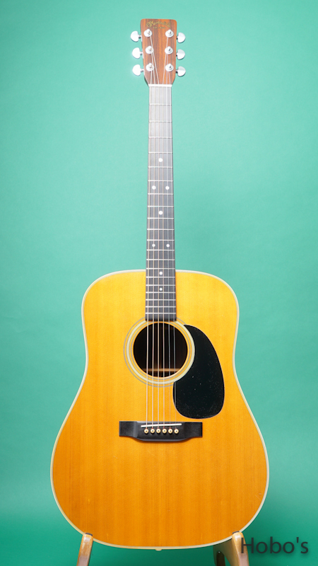 MARTIN D-28