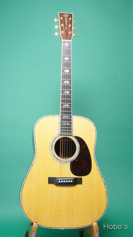 MARTIN D-45 FRONT