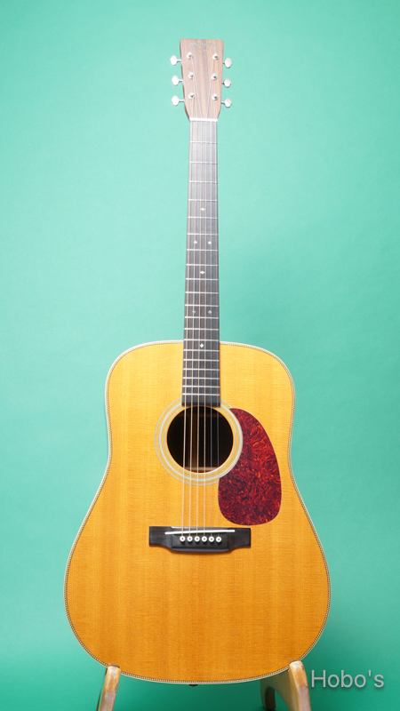 MARTIN HD-28V