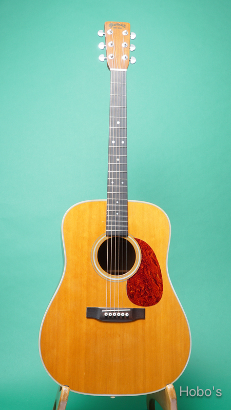 MARTIN D-28