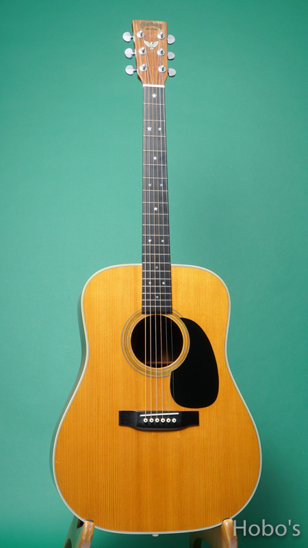 MARTIN D-76