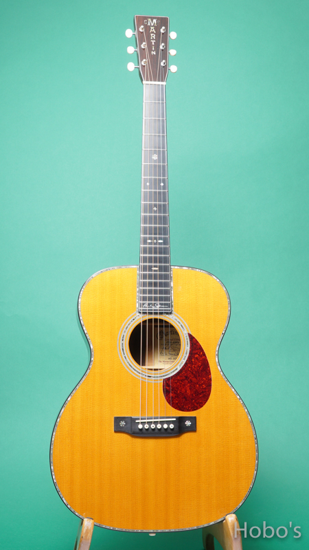 MARTIN OM-42PS "Paul Simon Signature Model"