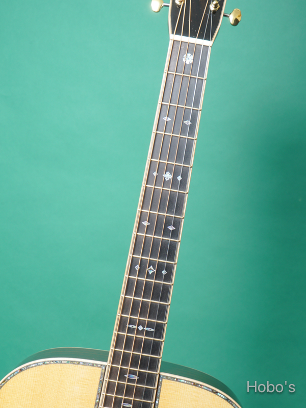 MARTIN OOO-42 Modern Deluxe 3