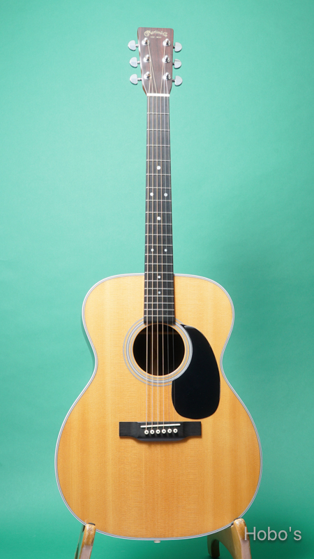 MARTIN OOO-28 Custom "Premium Sitka Top" FRONT