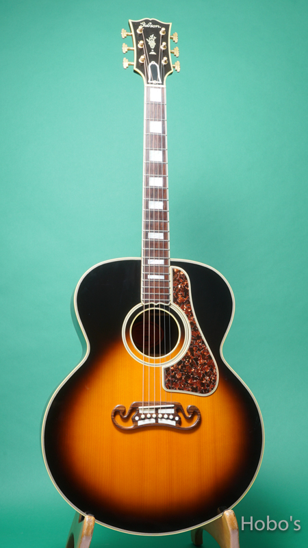 GIBSON SJ-200 Custom "Adirondack / Brazilian Rosewood" FRONT