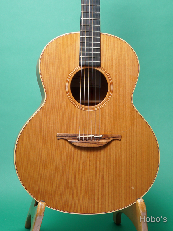 LOWDEN (GEORGE LOWDEN GUITARS)  F-22 "Cedar / Mahogany" 5